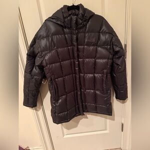 NWOT The North Face Charcoal Quilted Down Jacket